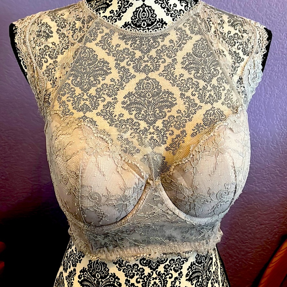 Elegant meets sexy!